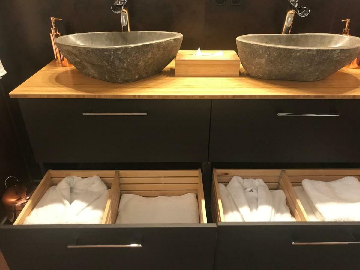 Les Lofts D'Artistes Hotell Saint-Gilles Eksteriør bilde